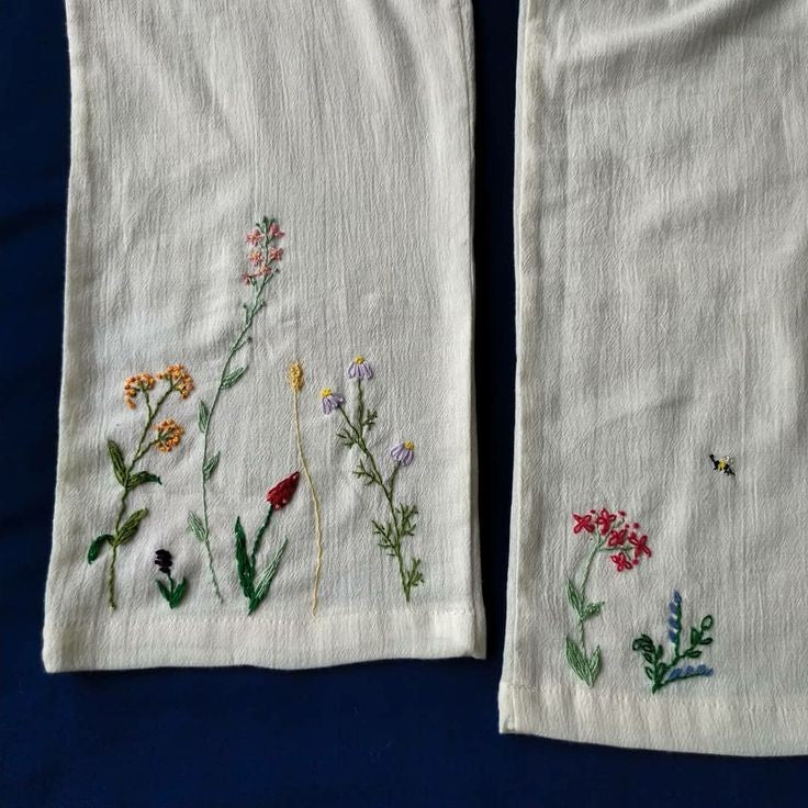 Floral embroidered pants